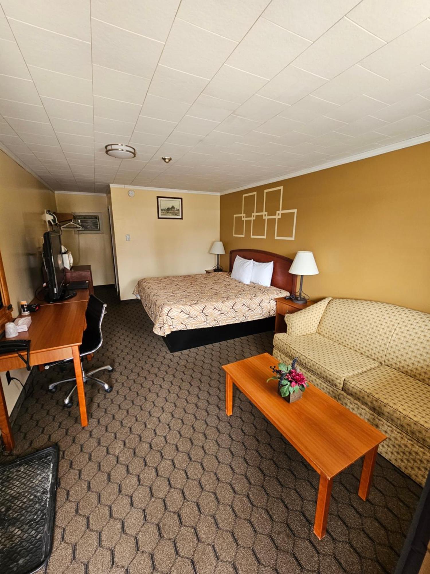 Forest Plaza Motel Mount Forest Εξωτερικό φωτογραφία