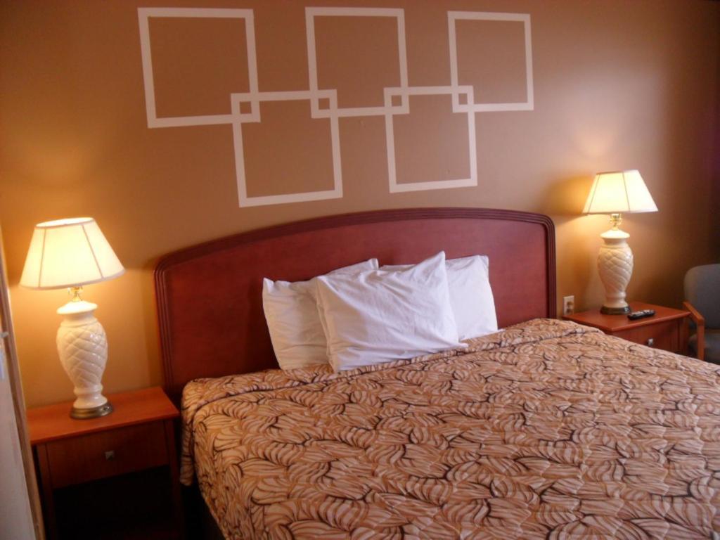 Forest Plaza Motel Mount Forest Εξωτερικό φωτογραφία