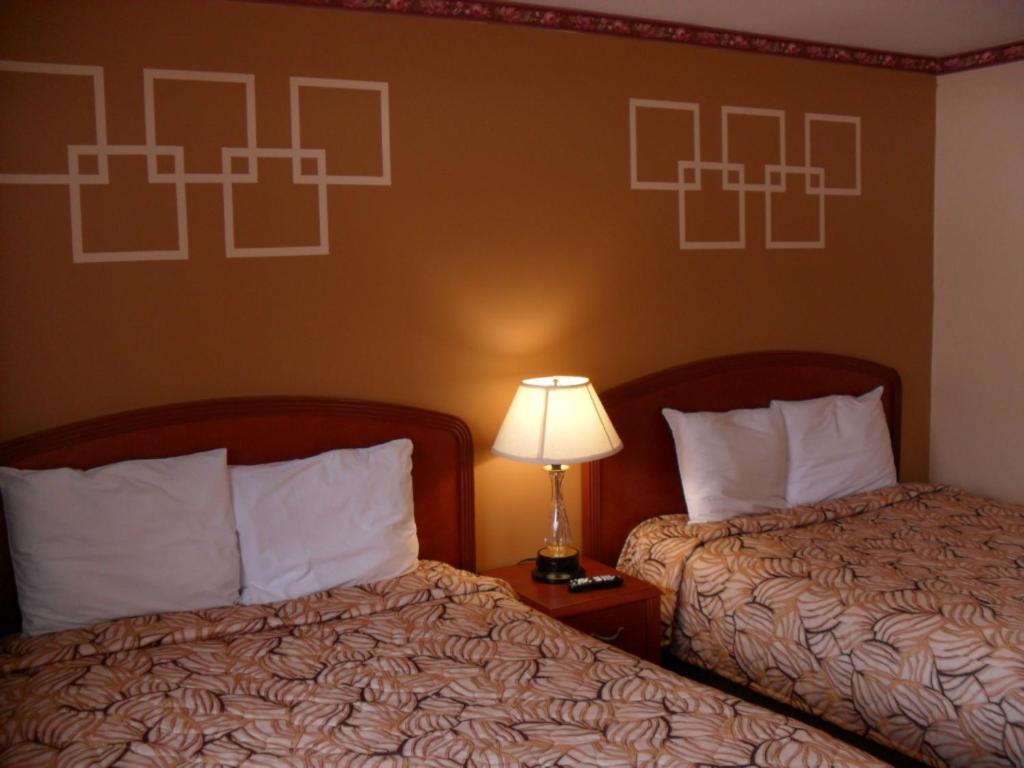 Forest Plaza Motel Mount Forest Εξωτερικό φωτογραφία